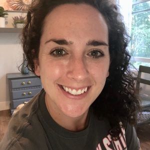 Meet your Posher, Becky